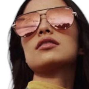 NWOT  QUAY High Key Sunglasses Bronze Frame Brown Pink Gradient mirrored